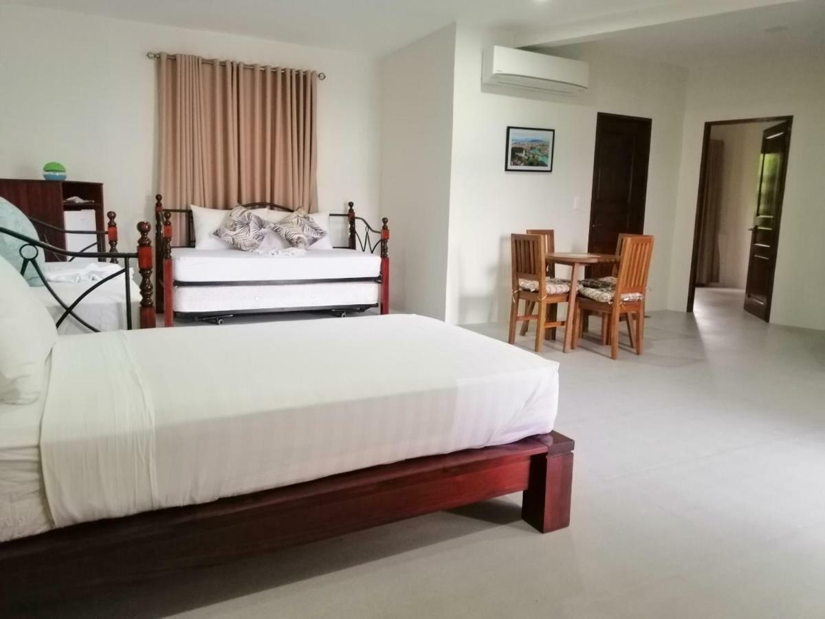 Nirvana Resort Puerto Galera Exteriör bild